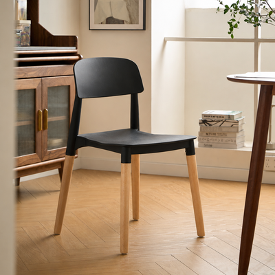 SORO - Set di 4 sedie scandinave in legno e polipropilene nero