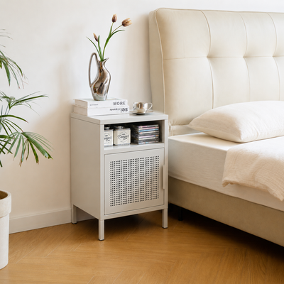 BODEN - Table de chevet 1 porte en métal beige