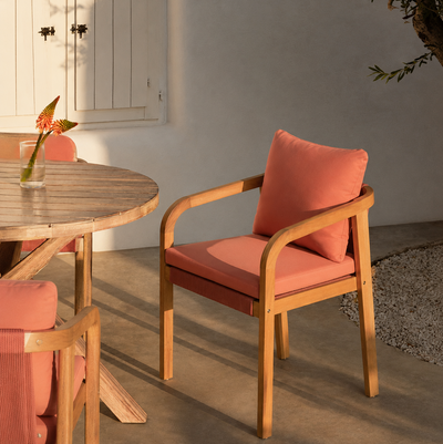 DELGADO - Set di 2 sedie da giardino in legno massiccio e tessuto rosa