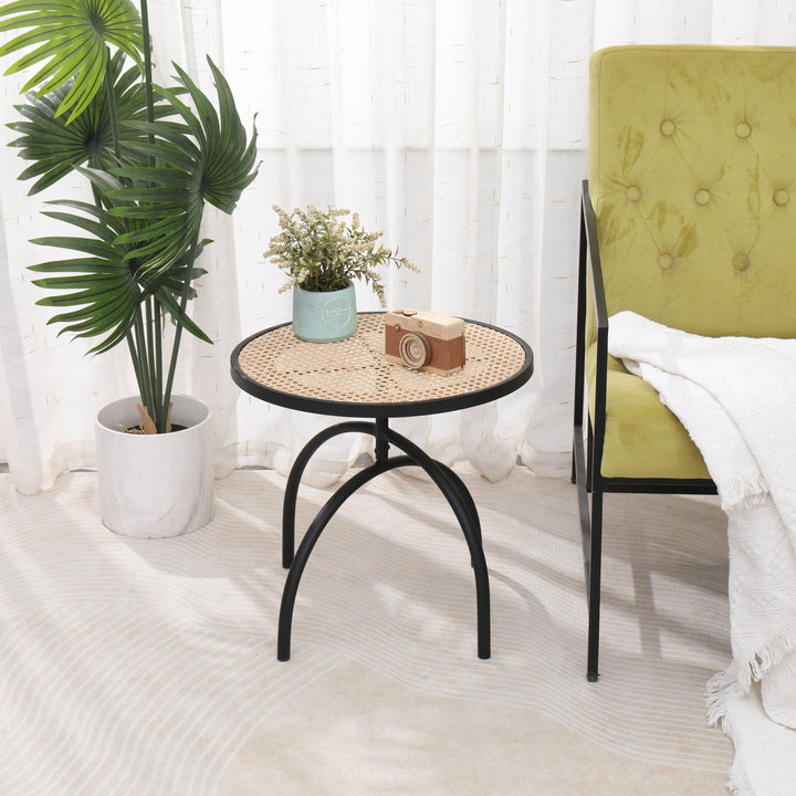Table d'appoint en métal et rotin